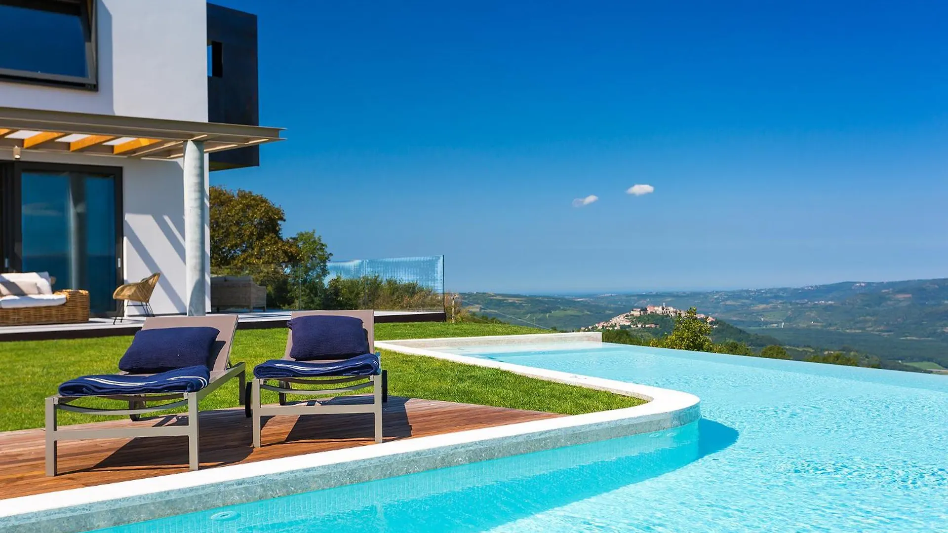Vista Villa Zamask