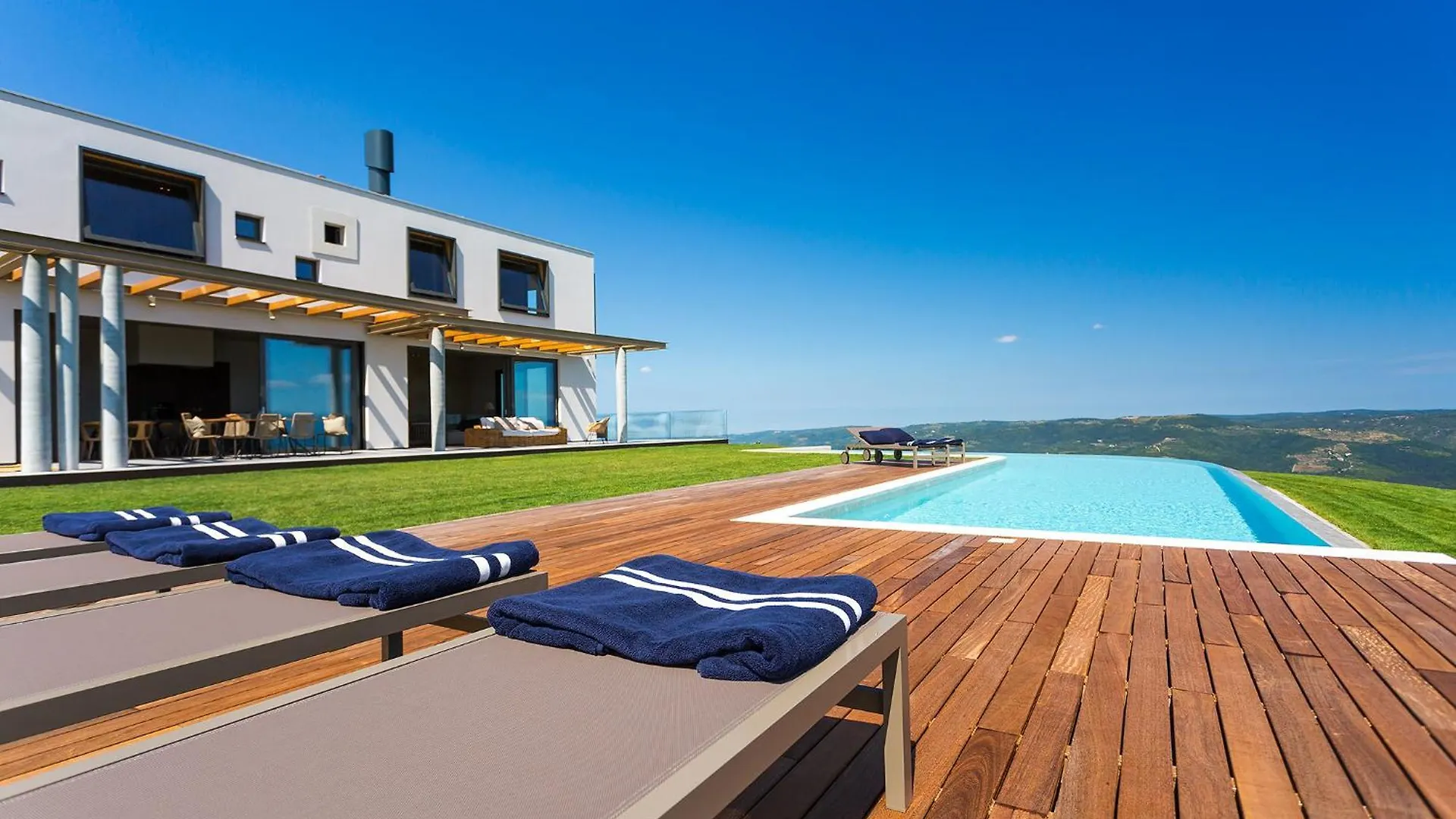 Vista Villa Zamask