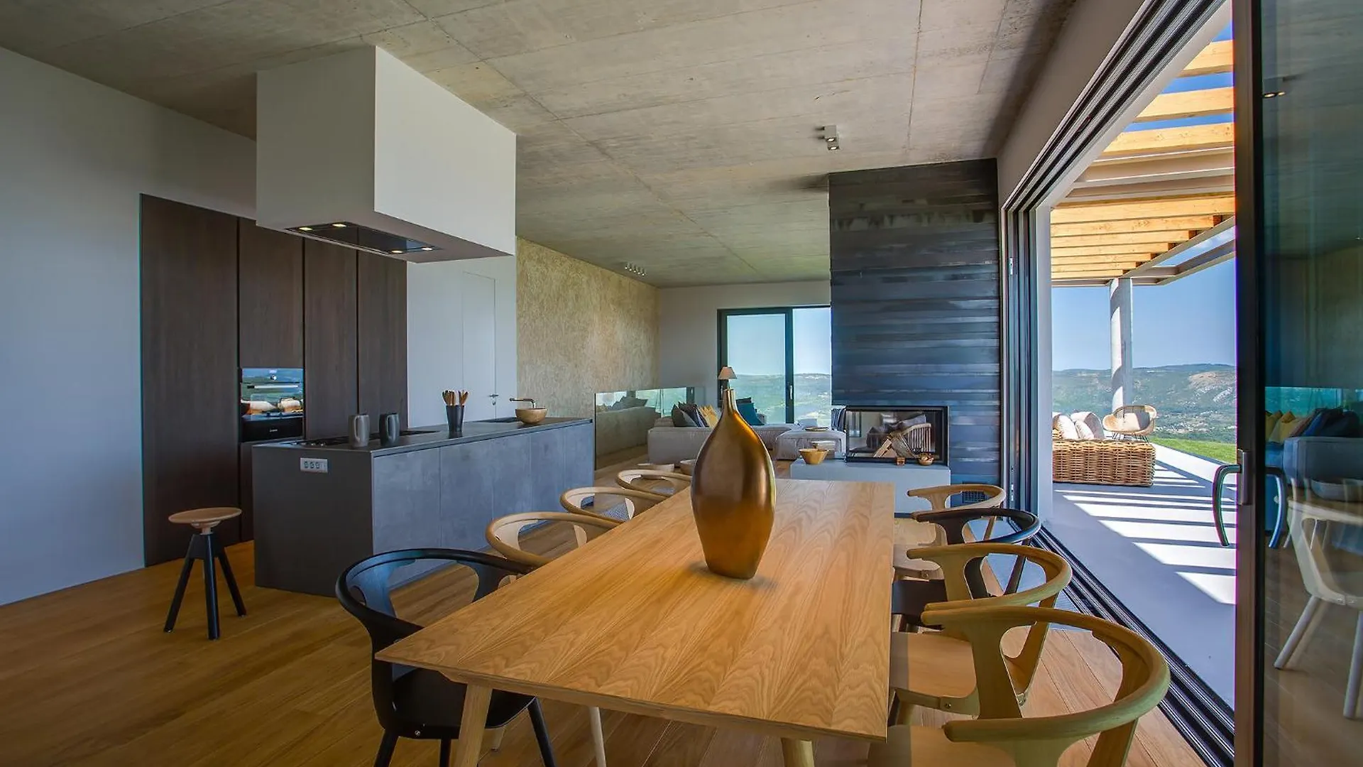 Vista Villa Zamask 0*,