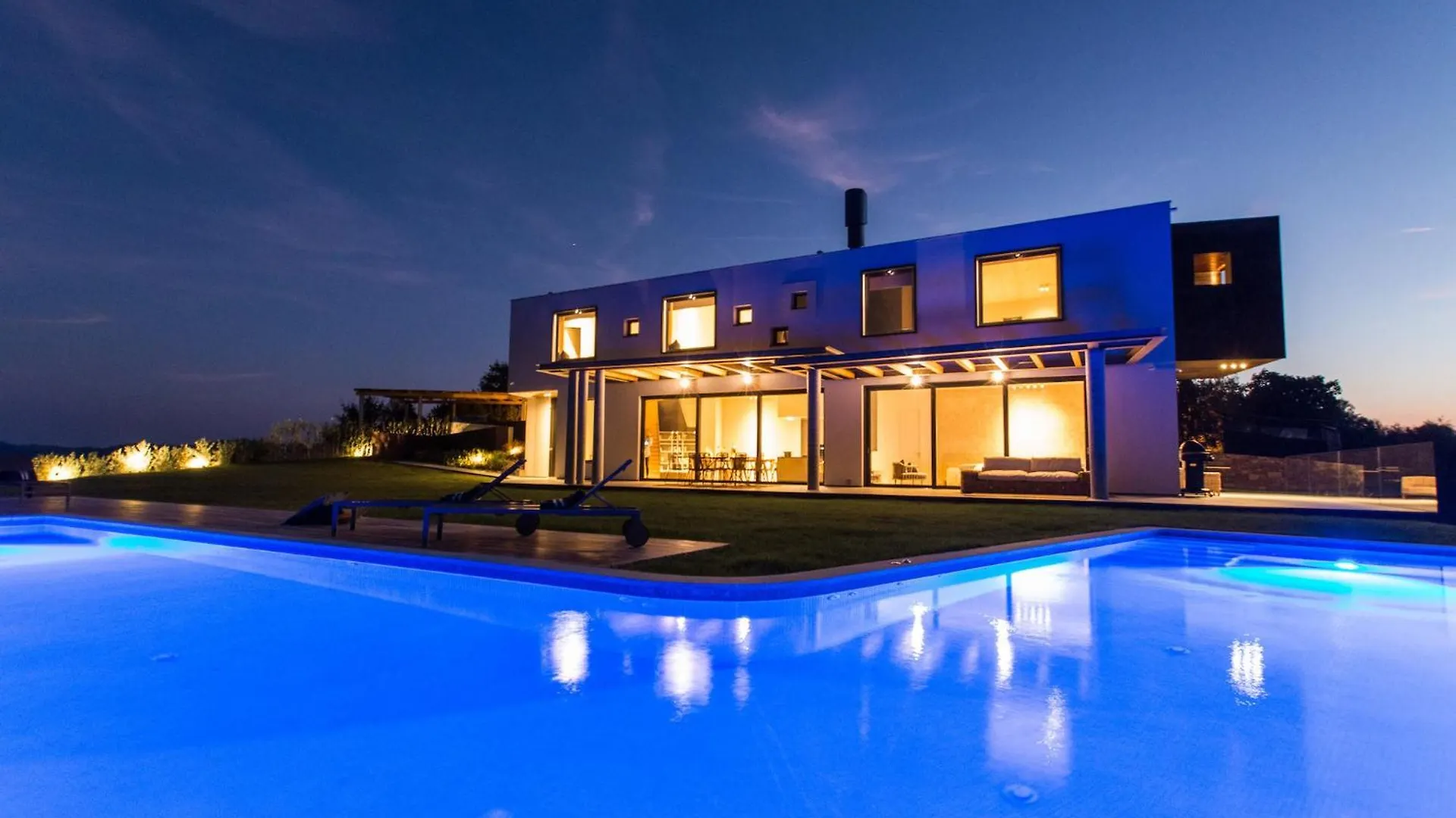 Vista Villa Zamask